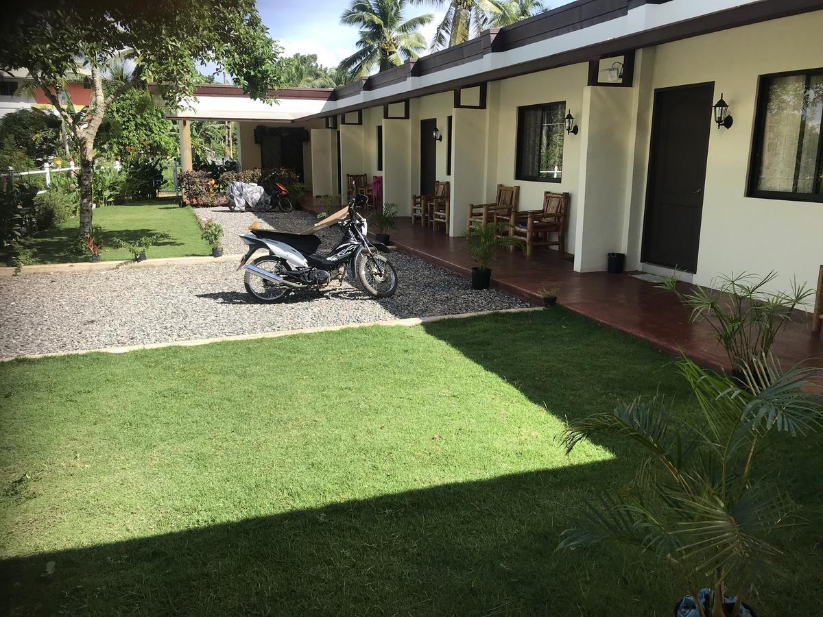 Irish Lodge Panglao Exterior photo